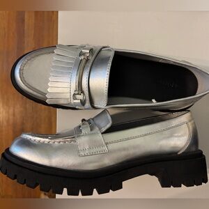 Silver Metallic Loafers with Fringe Detail